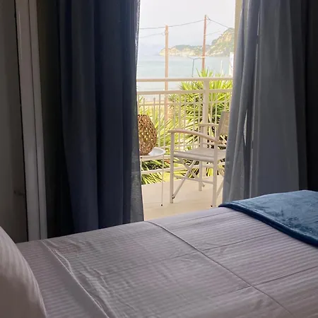 Sole E Mare At Sidárion