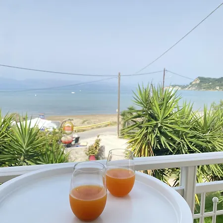 Sole E Mare At דירה